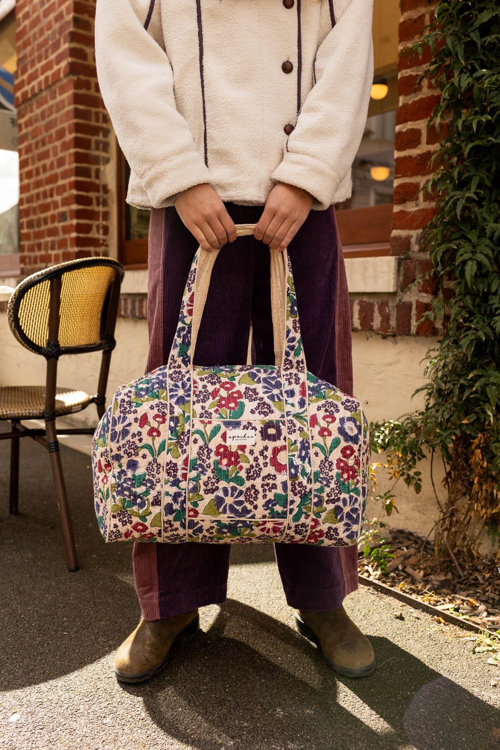 Sac Buddha September Macadamia - Apaches Collections