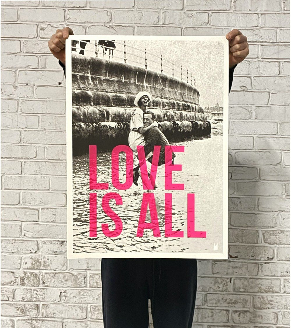 Affiche 'Love is all' 50x70cm | CARTE KENCRE