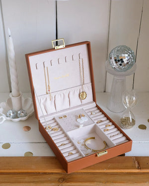 Boîte à bijoux 'Anne' en cuir PU Camel | MAISON SCARLETT