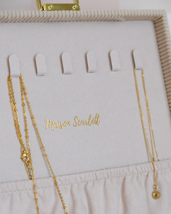 Boîte à bijoux 'Anne' en velours côtelé Beige | MAISON SCARLETT