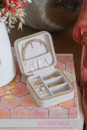 Boîte à bijoux de voyage 'Corinne' effet lin Beige | MAISON SCARLETT