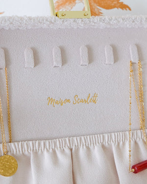 Boîte à bijoux 'Denise' en moumoute Blanc | MAISON SCARLETT