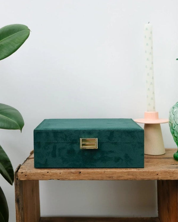 Boîte à bijoux 'Louise' en velours Vert | MAISON SCARLETT