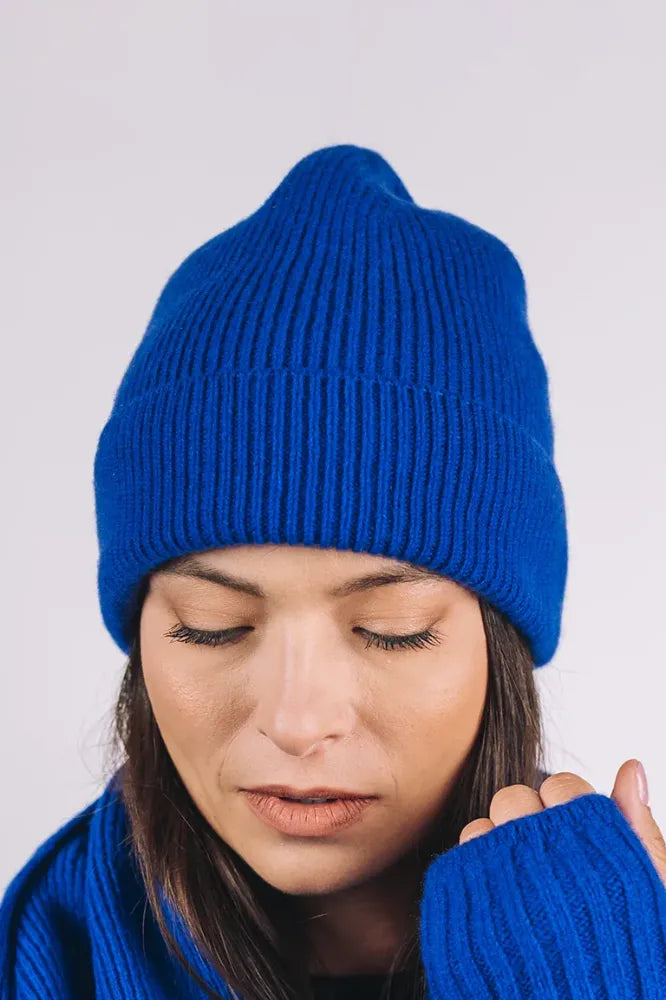 Bonnet en laine mérinos 'Grand-Bé' Bleu électrique | CÉZEMBRE