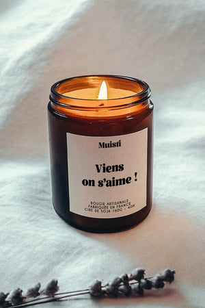Bougie parfumée 'Viens on s'aime' Bois précieux | MUISTI