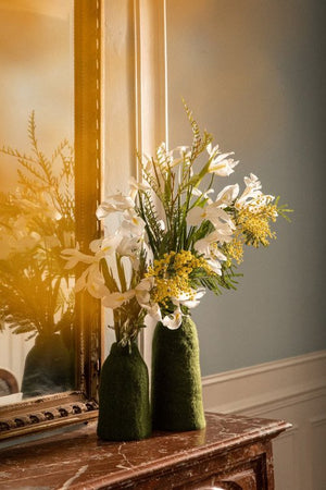 Cache-vase cloche M uni en laine feutrée | MUSKHANE