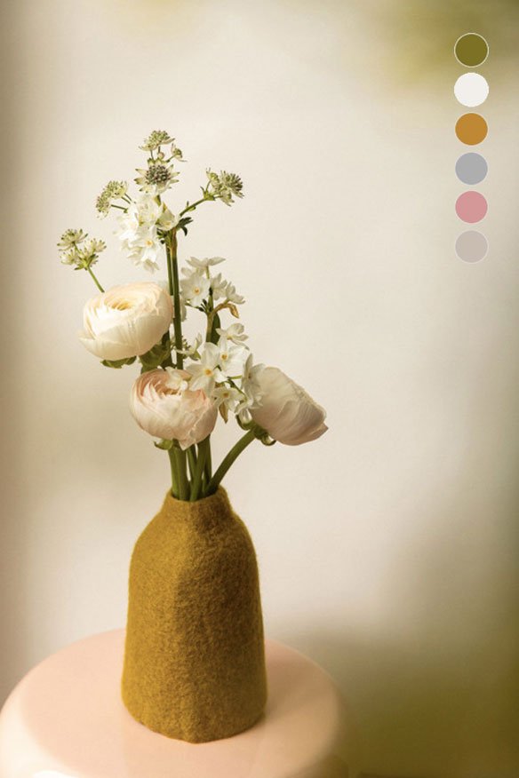 Cache-vase cloche S uni en laine feutrée | MUSKHANE