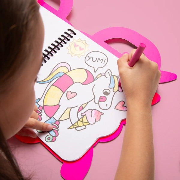 Cahier de Coloriage & Stickers 'Lily' | OMY