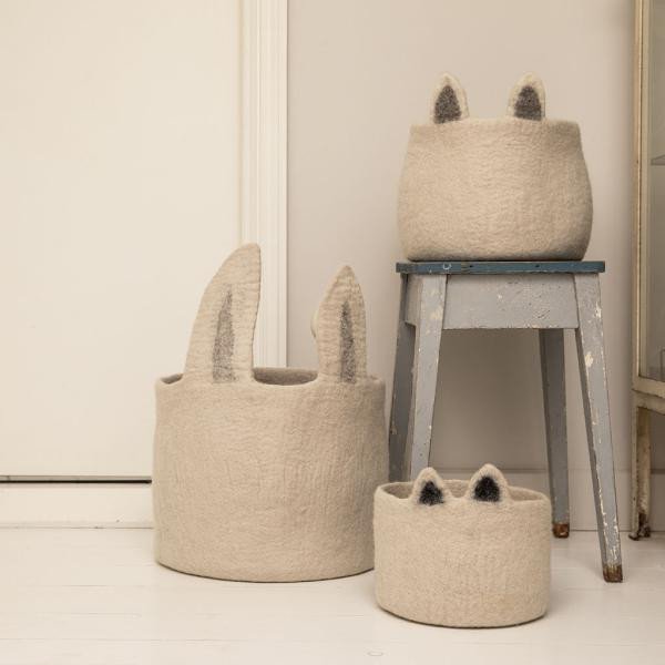 Corbeille 'Pasu Kitty' en laine feutrée | MUSKHANE