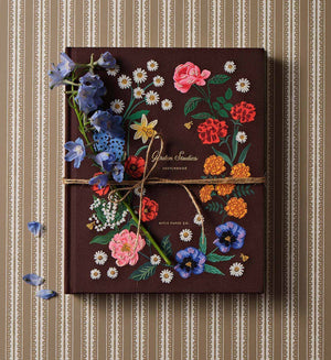 Carnet brodé 'Garden study' | RIFLE PAPER CO