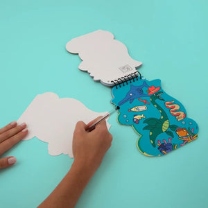 Carnet d'activités Stickers 'Dinos' | OMY