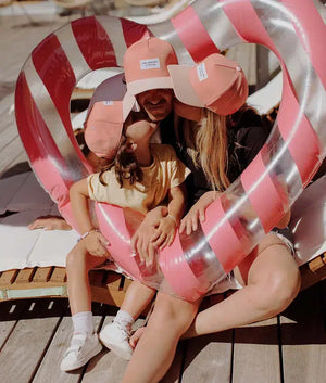 Casquette enfant 'Mini Framboise' | HELLO HOSSY