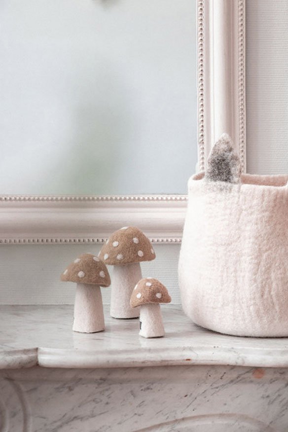 Champignon en laine feutrée 'Dotty' L | MUSKHANE