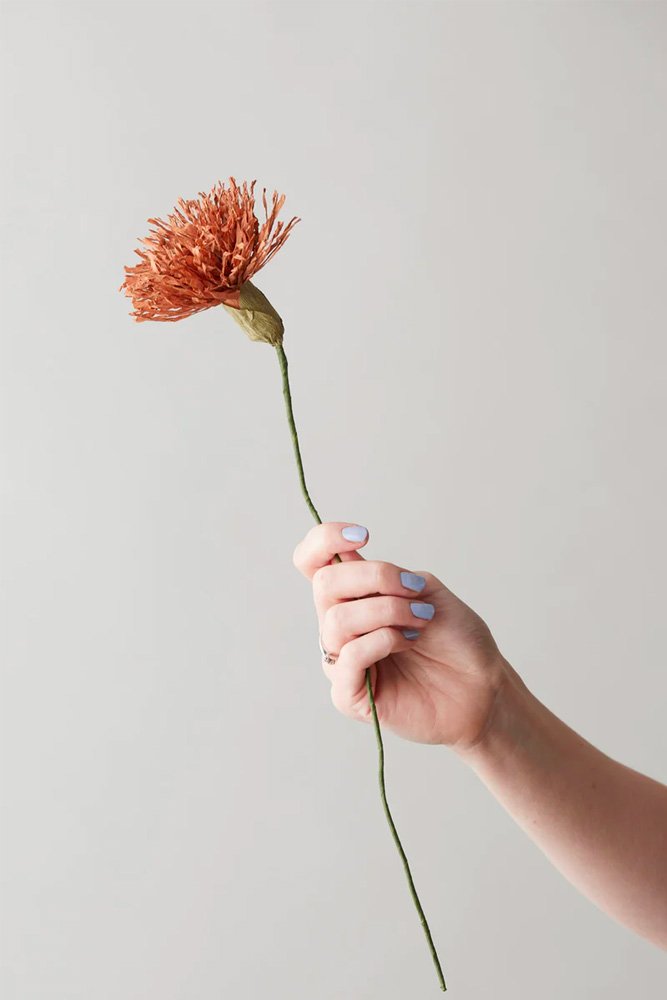 Fleur en papier Chrysanthème Ocre foncé | STUDIO ABOUT