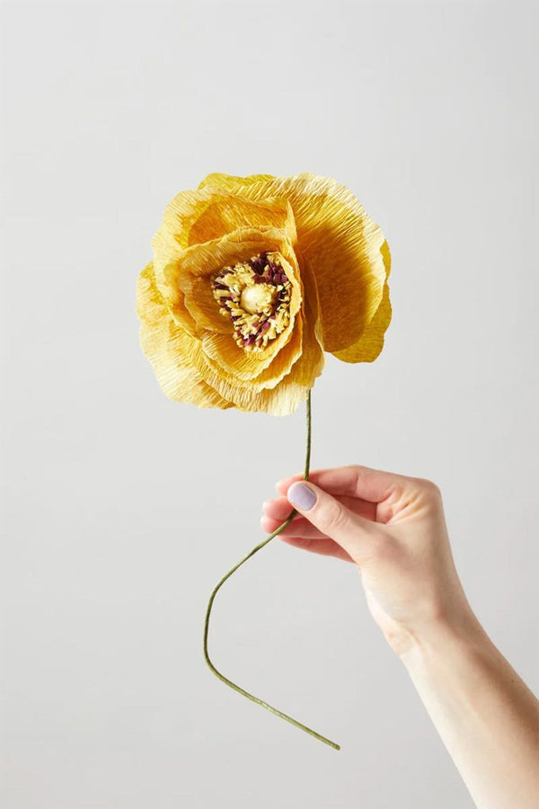 Fleur en papier Chrysanthème Ocre foncé | STUDIO ABOUT