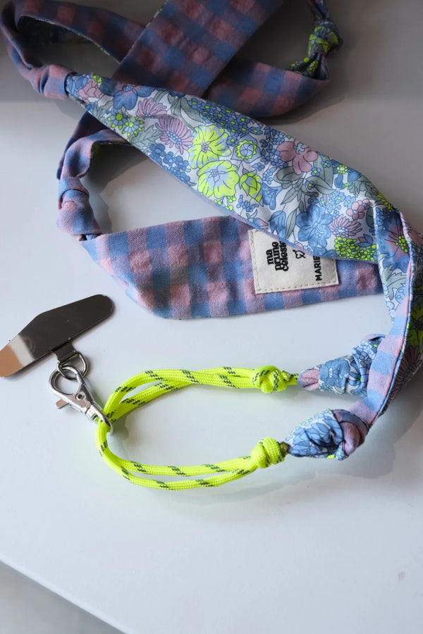 Cordon de téléphone Liberty jaune | MARIE STAREK X MA PRUNE CELESTE