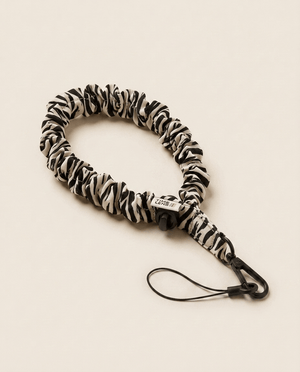 Dragonne Cream Zebra - TimeLens - détail