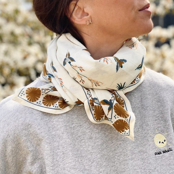 Foulard Latika 'Cerisier' Fleur de vanille | APACHES COLLECTIONS
