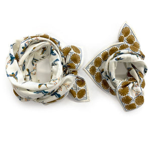 Foulard Latika 'Cerisier' Fleur de vanille | APACHES COLLECTIONS