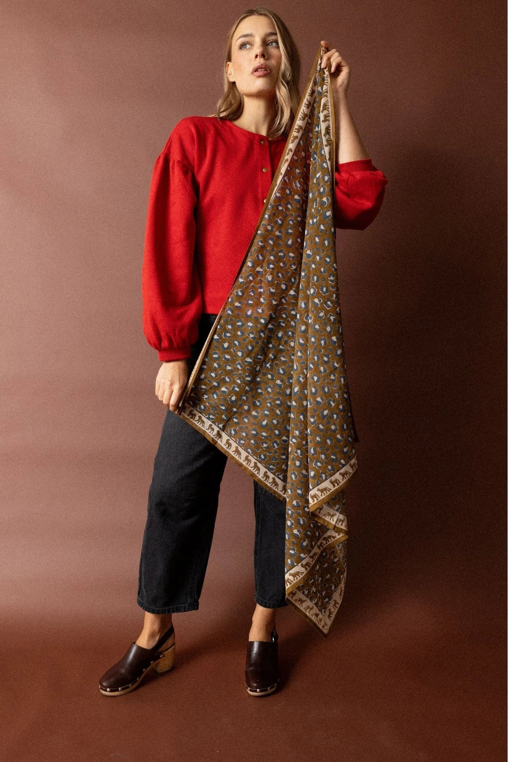 Grand foulard Dupatta 'Léopard' Tapenade | APACHES COLLECTIONS