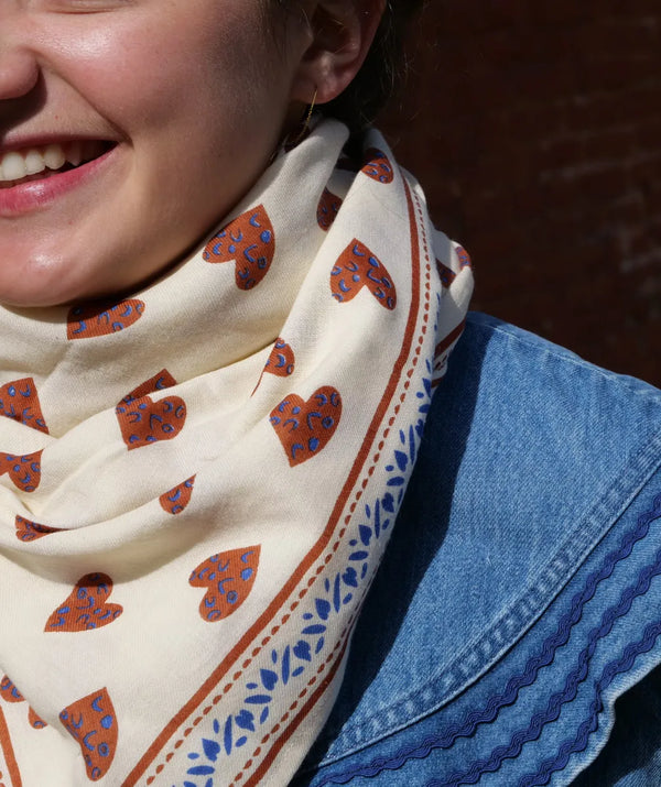 Foulard indien 'Coeur sauvage' Ecru | BONHEUR DU JOUR