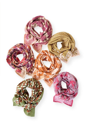 Foulard Latika 'Flora Bold' Orange | APACHES COLLECTIONS