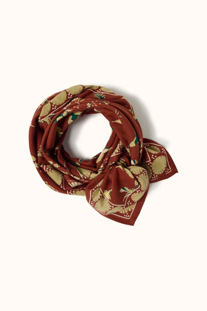 Foulard ‘Latika’ Cerisier Sierra | APACHES COLLECTIONS