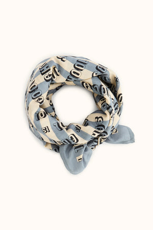 Foulard ‘Latika’ Dictée Urbain | APACHES COLLECTIONS