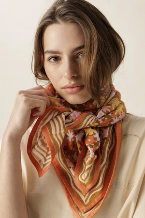 Foulard 'Latika' Paquerette Tapenade | APACHES COLLECTIONS