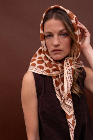 Foulard ‘Latika’ Pesos Cajou | APACHES COLLECTIONS