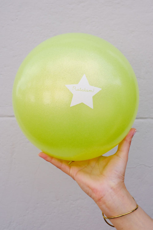 Grand ballon Chat Summer Jaune 22cm | RATATAM