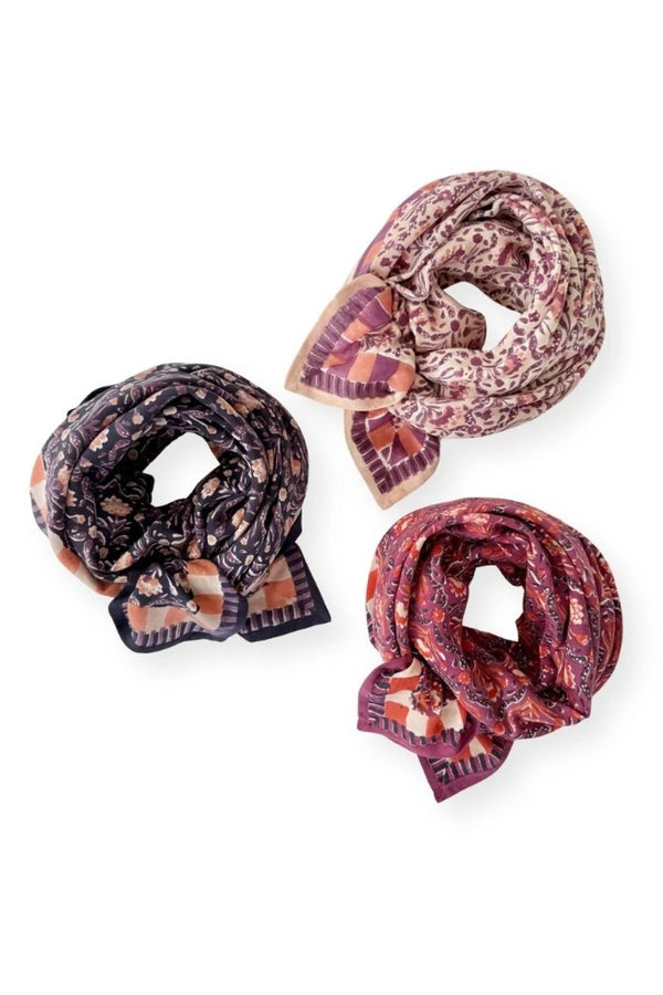 Foulard Latika 'Cactus' Navy | APACHES COLLECTIONS