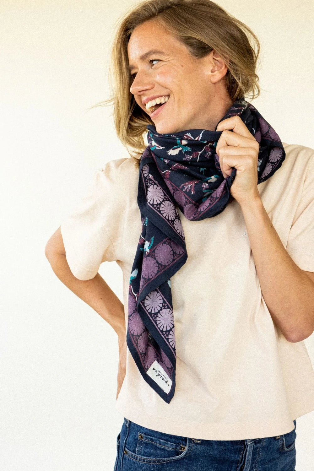 Foulard Latika 'Cerisier' Navy | APACHES COLLECTIONS