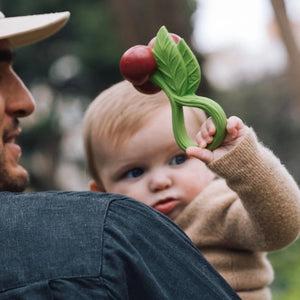 Hochet bébé Cerise | OLI & CAROL