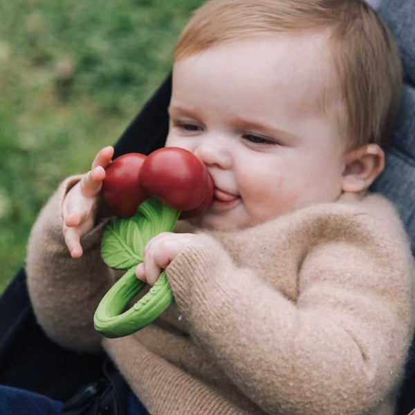 Hochet bébé Cerise | OLI & CAROL