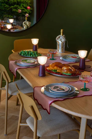 Lampe 'SWIING' Cerise noire | FERMOB