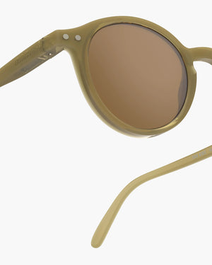 Lunettes de soleil enfant ‘#d’ Olive 5-7 ans | IZIPIZI
