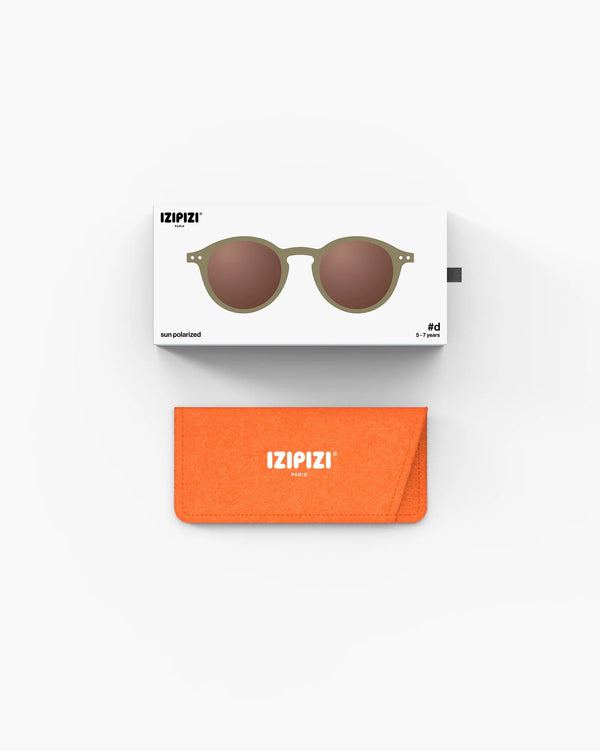 Lunettes de soleil enfant ‘#d’ Olive 3-5 ans | IZIPIZI