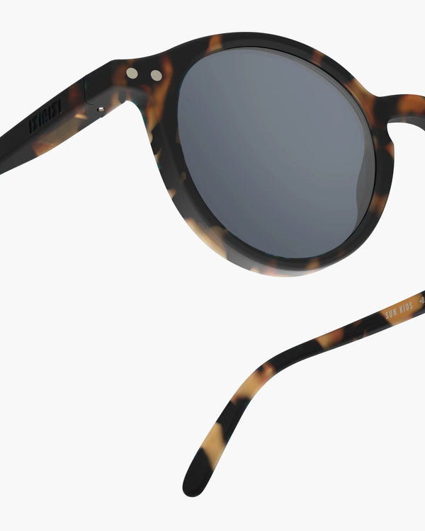 Lunettes de soleil enfant ‘#d’ Tortoise 5-7 ans | IZIPIZI