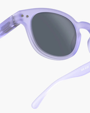 Lunettes de soleil enfant ‘#c’ Lavender 3-5 ans | IZIPIZI