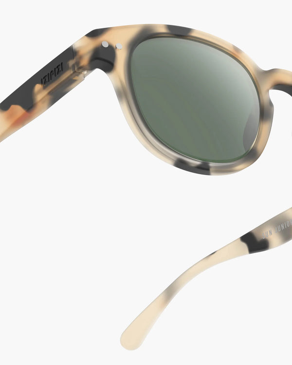 Lunettes de soleil enfant ‘#c’ Light Tortoise 7-11 ans | IZIPIZI