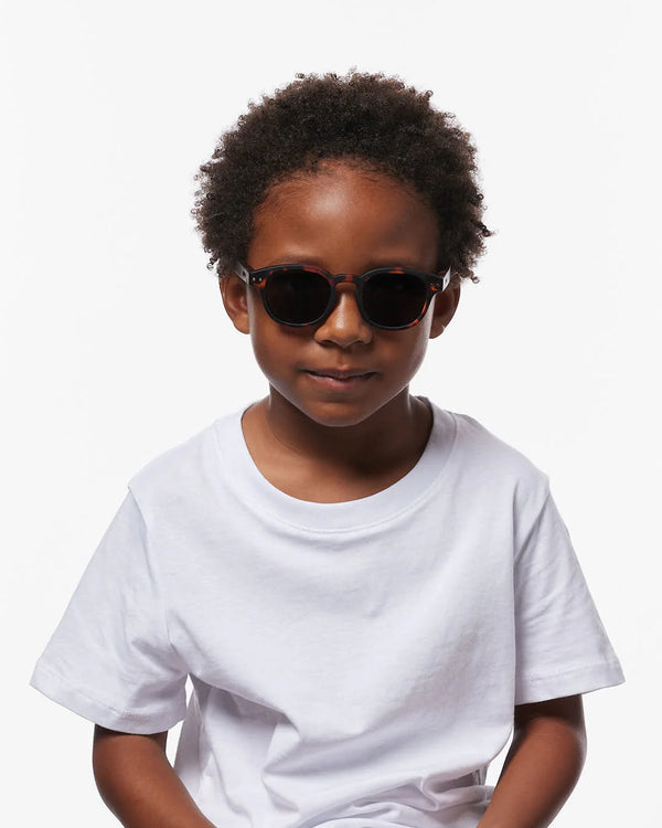 Lunettes de soleil enfant ‘#c’ Tortoise 5-7 ans | IZIPIZI