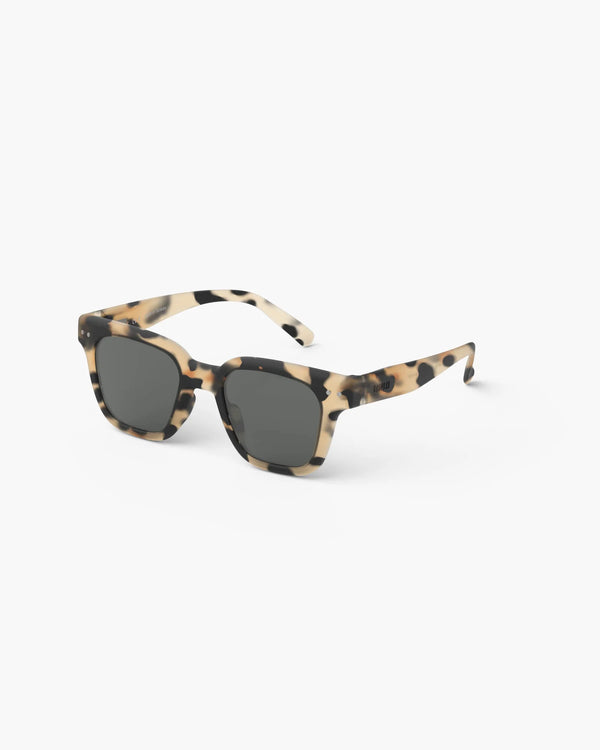 Lunettes de soleil enfant ‘road’ Light Tortoise 7-11 ans | IZIPIZI