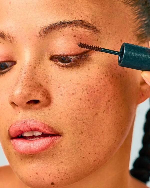 Mascara Soin 002 Marron Chaud | ECLO