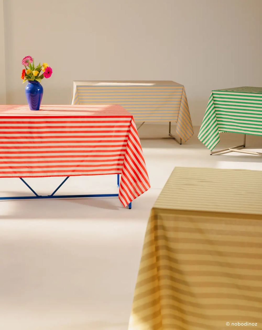 Nappe rectangulaire 150x250cm 'Melon blue stripes' | NOBODINOZ