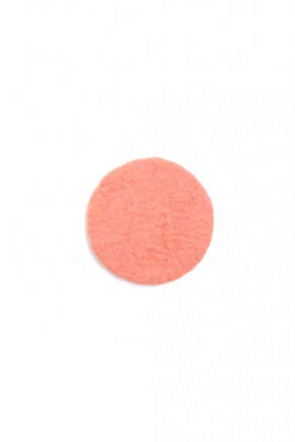 Pastille ronde en laine feutrée L | MUSKHANE