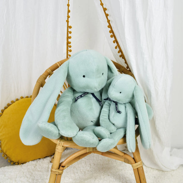 Peluche Lapin 'Méloé' Vert sauge | MAÏLOU TRADITION