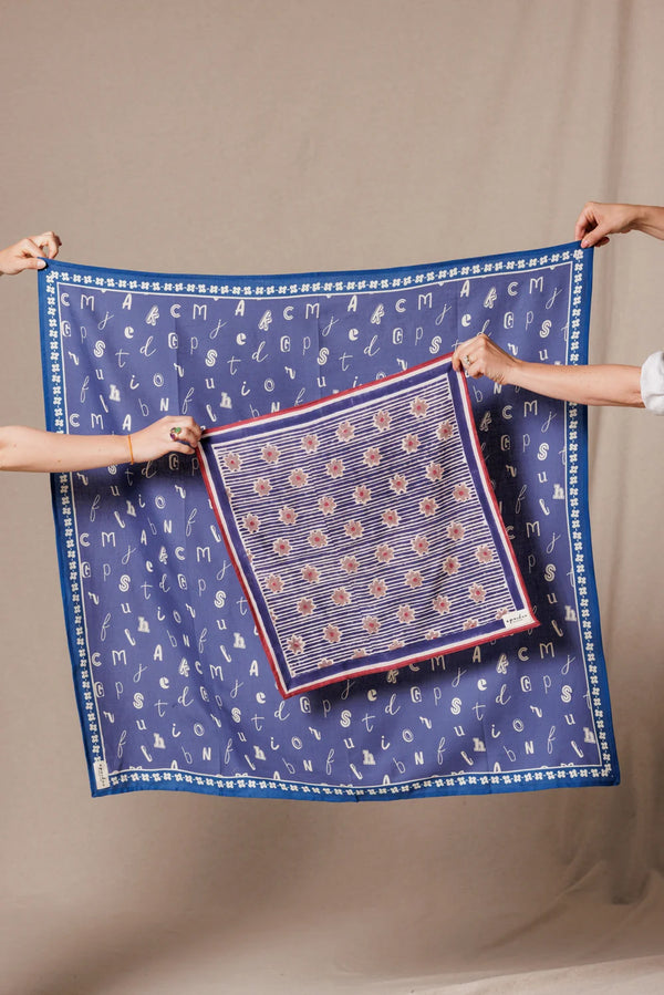 Petit foulard ‘Manika’ Anna Indigo | APACHES COLLECTIONS