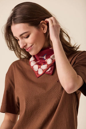 Petit foulard ‘Manika’ Cerisier Dahlia | APACHES COLLECTIONS