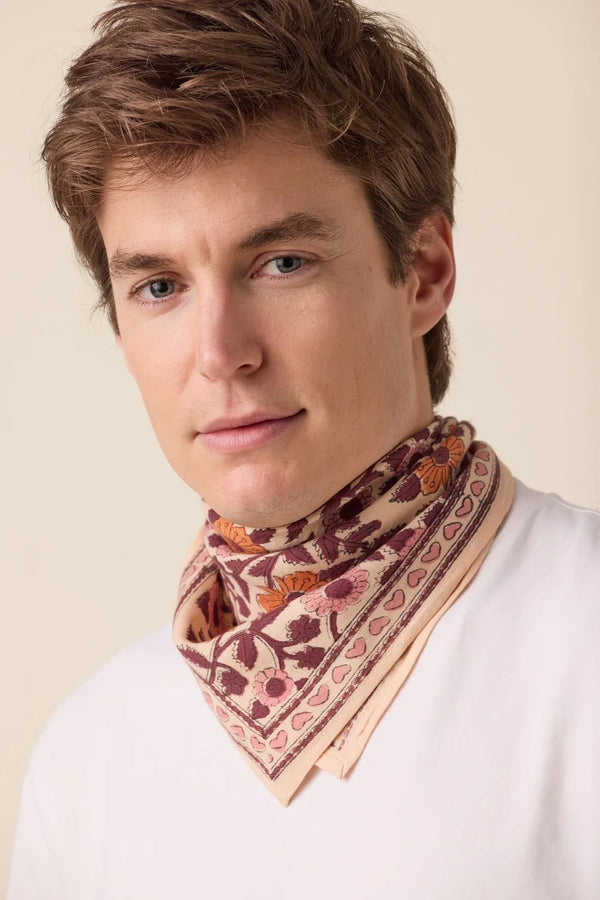 Petit foulard ‘Manika’ Coeur Flamingo | APACHES COLLECTIONS